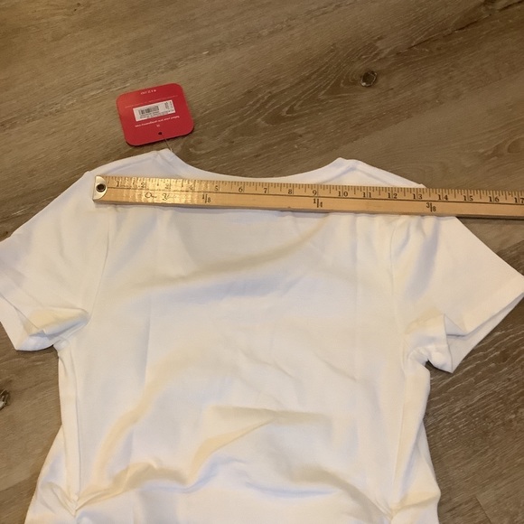 Isabel Maternity - Short Sleeve V-Neck Side Ruched Tee - White - Size Small - Picture 7 of 9